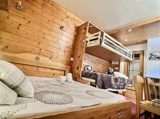 Résidence Rogoney - Les Bleuets - Studio 3 personnes à Val d'Isère à 300m du centre du village et 100m des pistes MAE-1850 - 1