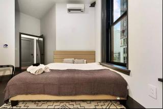 Comfortable 2BR — Conveni - 3