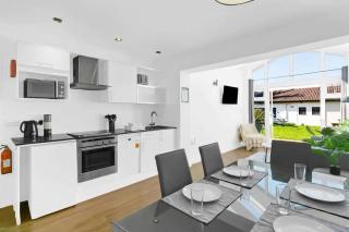 Spacious 2BED Chalet Near Sidmouth - Sleeps 5 - 7