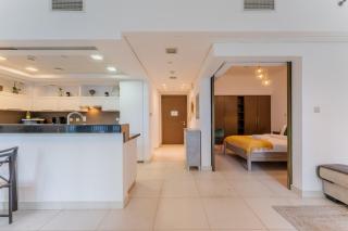 Vacationer Holiday Homes I 1 Bed Downtown I Walk to Dubai Mall & Burj Khalifa - Dubai - 2