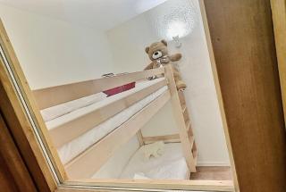Résidence Divaria - Studio cabine 4 personnes à Tignes au pied des pistes et proche des commerces dans le quartier du Lac. Situé en rez de jardin d' MAE-2114 - 1