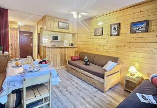 Résidence Le Pramecou - Joli studio 4 personnes à Tignes proche des pistes et des commerces dans le quartier du Val Claret. Appartement situé au 5ème ét MAE-2133 - 0