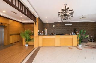 Palette - Kota Tinggi Mayres Hotel - 9