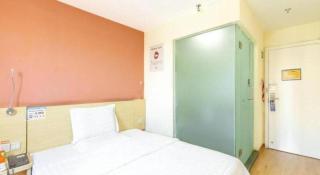 7 Days Inn Beijing South Railway Station Caoqiao Hub - 2
