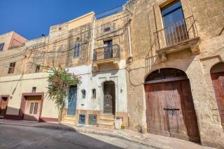 3BR Townhouse with Private Pool and BBQ - 9