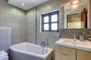 3BR Townhouse with Private Pool and BBQ - 3