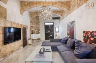 3BR Townhouse with Private Pool and BBQ - 9