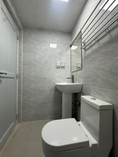 HTM Rentals A118 - 9