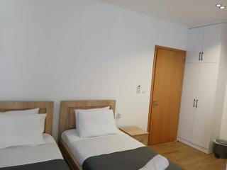 Pacani Apartments - 4