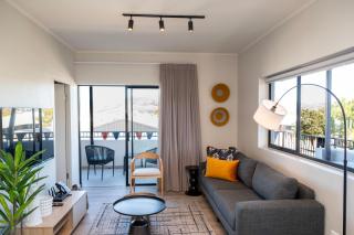 305 Seahorse - Premium 2 Bedroom Apartment with AC - 5