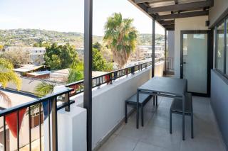 305 Seahorse - Premium 2 Bedroom Apartment with AC - 2