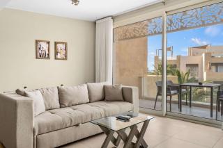 Mangroovy M9 1 BR, Pool & Sea View - 4