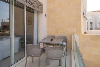 Mangroovy M9 1 BR, Pool & Sea View - 7