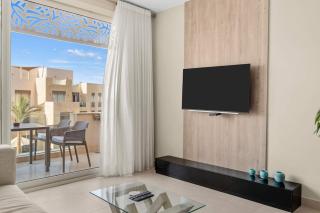 Mangroovy M9 1 BR, Pool & Sea View - 1