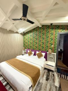 Hotel Lotus, Kanpur - 8