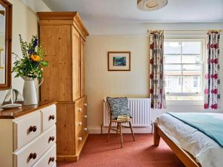 Finest Retreats - Garston - 4