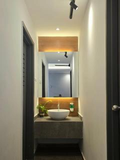 Mahkota Historical Spot Apartment near Jonker 6pax - 7