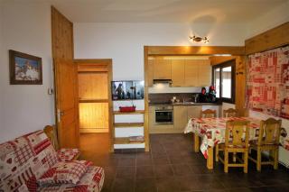 Chalet De La Tour - entièrement rénové et confortable MAE-3503 - 0