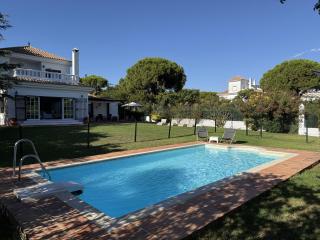 Villa familiale 5 chambres, piscine privée - 9