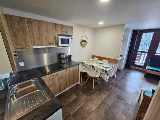 Résidence Saint Jacques A - Appartement rénové et tout confort · Centre station · Vue vallée MAE-3517 - 1