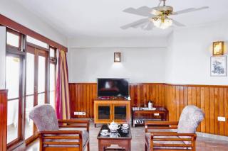 Hotel Sonam Delek Gangtok Near MG Marg With Mountain View - 8