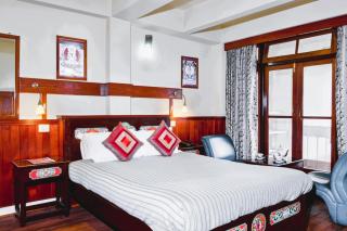Hotel Sonam Delek Gangtok Near MG Marg With Mountain View - 2