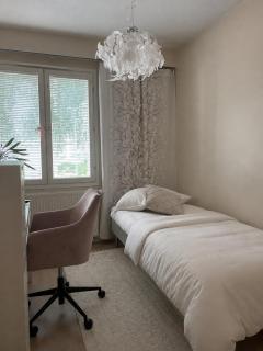 Family Home for 5 near Santa Claus Village, Sauna & Free Parking - 2