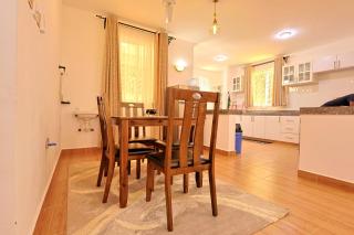 Orchard Villa 3Br - 1