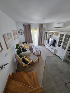 Lazuli Yellow Beach House Nr 5 - 6