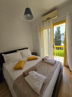 Lazuli Yellow Beach House Nr 5 - 2