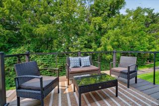 3BR Home Fireplace & Trail Access Pet Friendly - 6