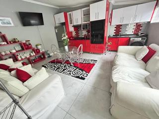Tranquil 1-Bedroom House Rental in Randburg, South Africa - 5