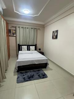 Eden Court Luxe - 1