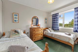 Puffins Nest Tenby - 5