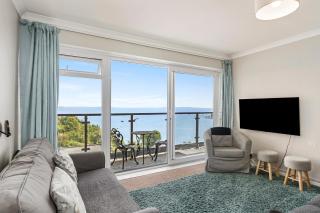 Puffins Nest Tenby - 9