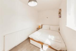 Spacious 3BR Home with Playroom & Free Parking - 1