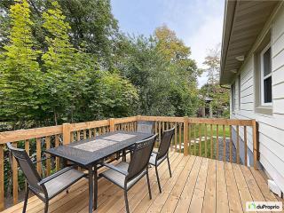 House in Pointe Claire - 8