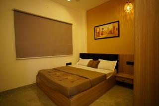 Romantic Bohemian 1BHK Stay in Mahalaxmi Nagar - 5