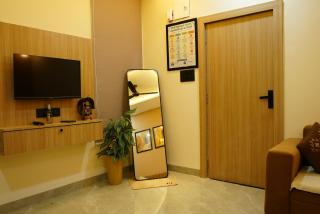 Romantic Bohemian 1BHK Stay in Mahalaxmi Nagar - 2