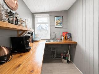 The Cabin At The Beach - 2
