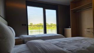 Boatel Charlie LUX - 1