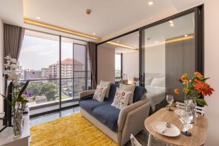 Luxury Thonglor SQmt40 1Bed 1Living GYMPoolNetflix - 0