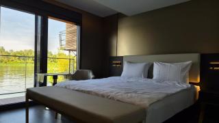 Boatel Charlie LUX - 5