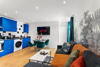 Stylish Bristol Retreat - Games Room - 3