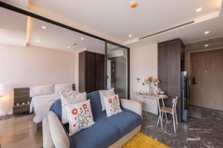 Luxury Thonglor SQmt40 1Bed 1Living GYMPoolNetflix - 4