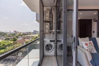 Luxury Thonglor SQmt40 1Bed 1Living GYMPoolNetflix - 3