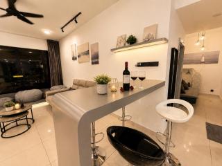 Midvalley Southkey Mosaic Greyline Residence JB CIQ 2BR 8pax - 4