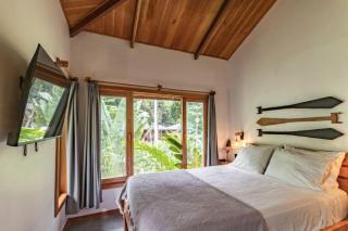 Carenero Hills - Beach and Surf Bungalows - 6