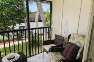 White Sands 2-Bedroom Near the Beach - 6