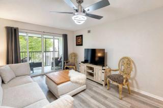 White Sands 2-Bedroom Near the Beach - 1